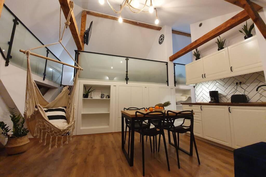 Appartement Koci Dom Loft à Wieliczka Extérieur photo